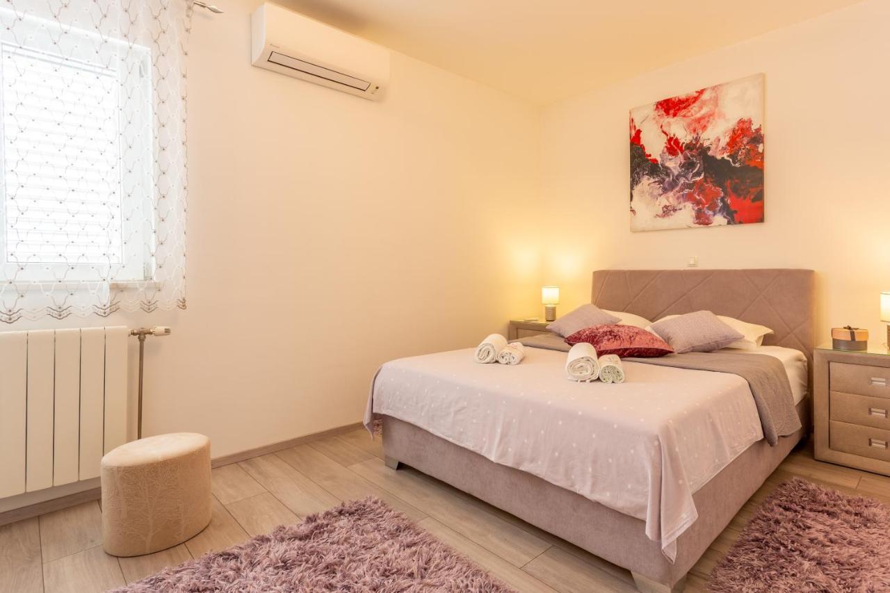 דוגופוליה Villa Maris מראה חיצוני תמונה