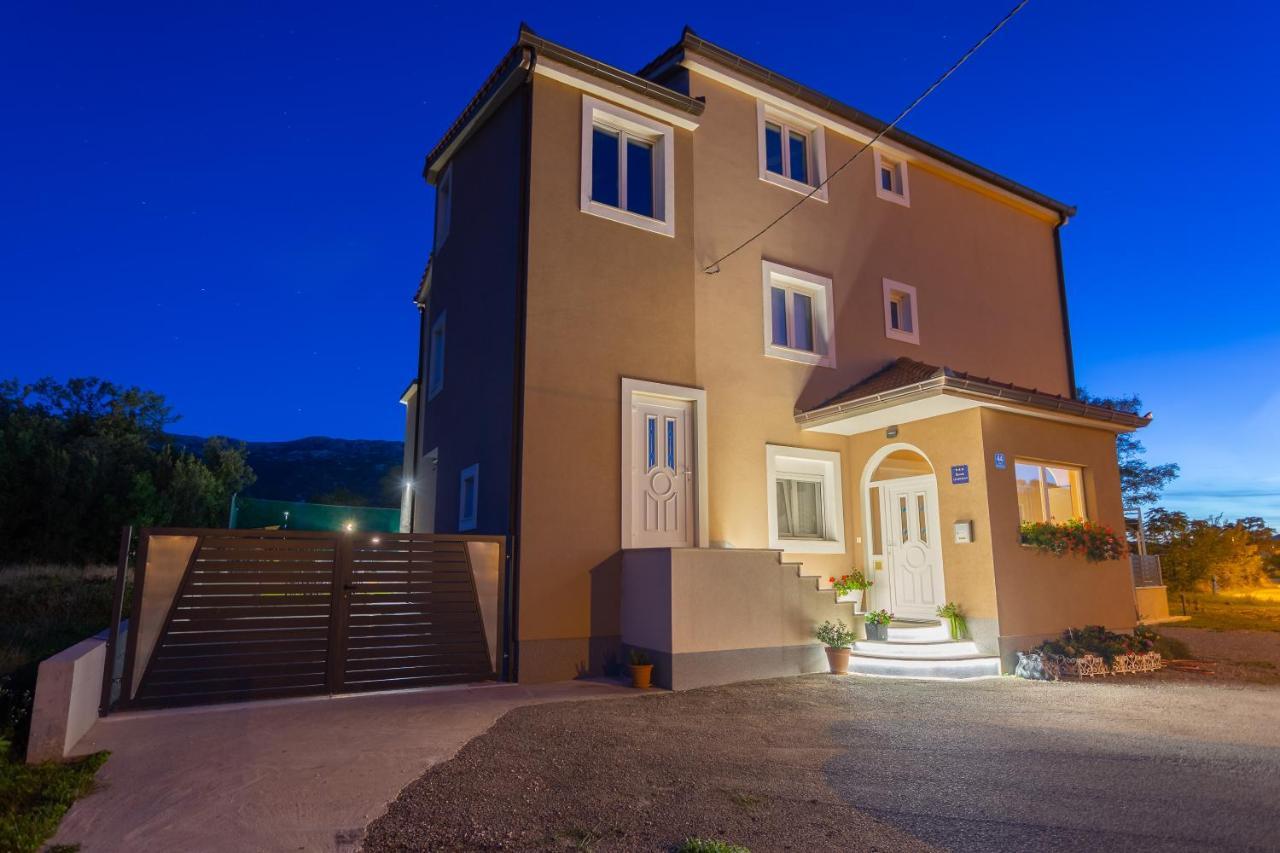 דוגופוליה Villa Maris מראה חיצוני תמונה